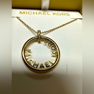 Michael Kors Necklace 🔥NWT😍